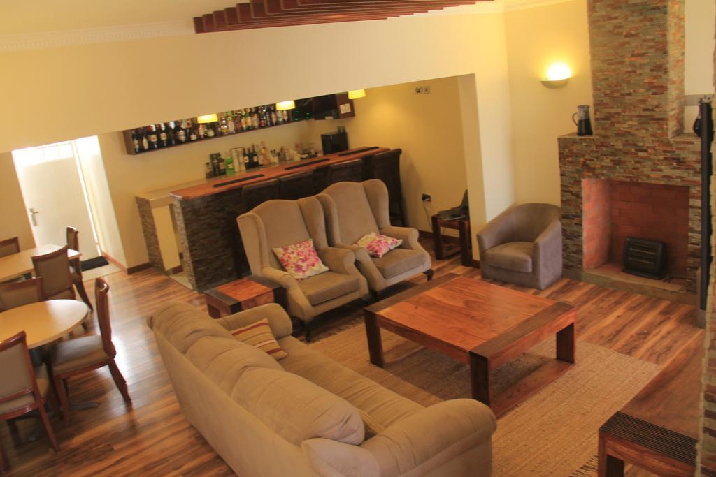 Brownie'S Guesthouse Lake Elementaita エクステリア 写真