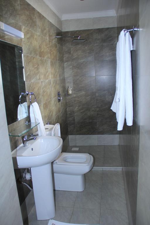 Brownie'S Guesthouse Lake Elementaita 部屋 写真