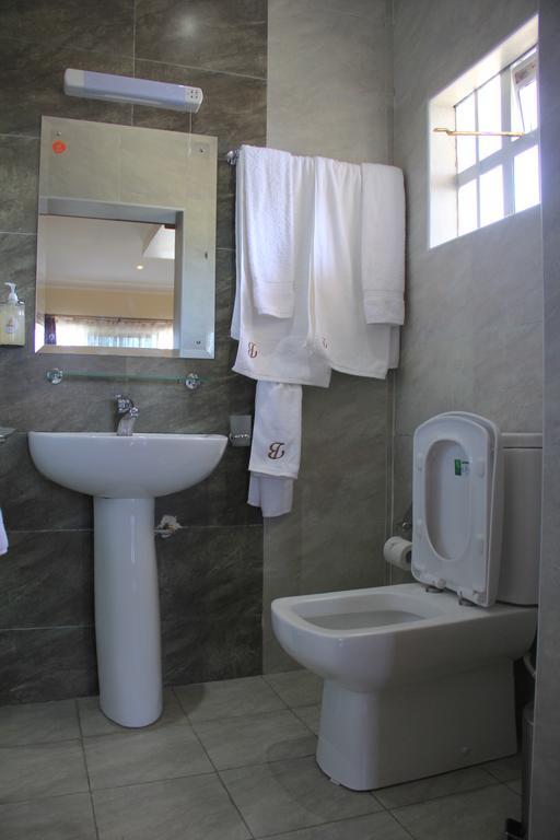 Brownie'S Guesthouse Lake Elementaita 部屋 写真
