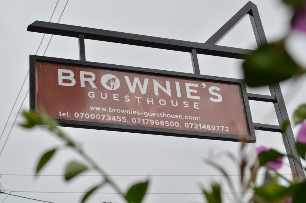 Brownie'S Guesthouse Lake Elementaita エクステリア 写真
